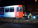 Person unter KVB Bahn Koeln Suelz Arnulfstr Luxemburgerstr P62